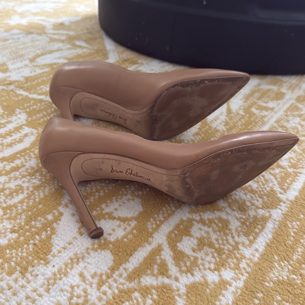 Sam Edelman Hazel Pointed Toe Pumps - Picture 7 of 7